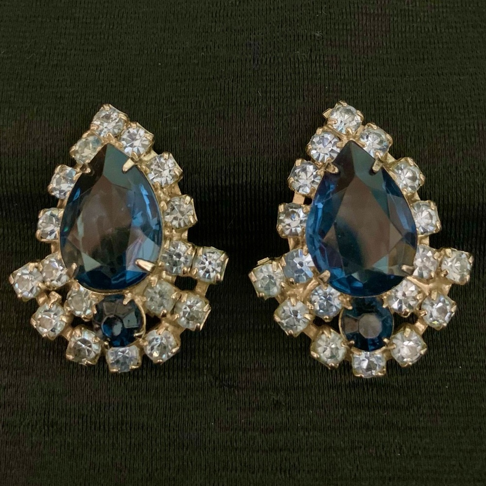 Vintage Faux Sapphire Clip-On Earrings